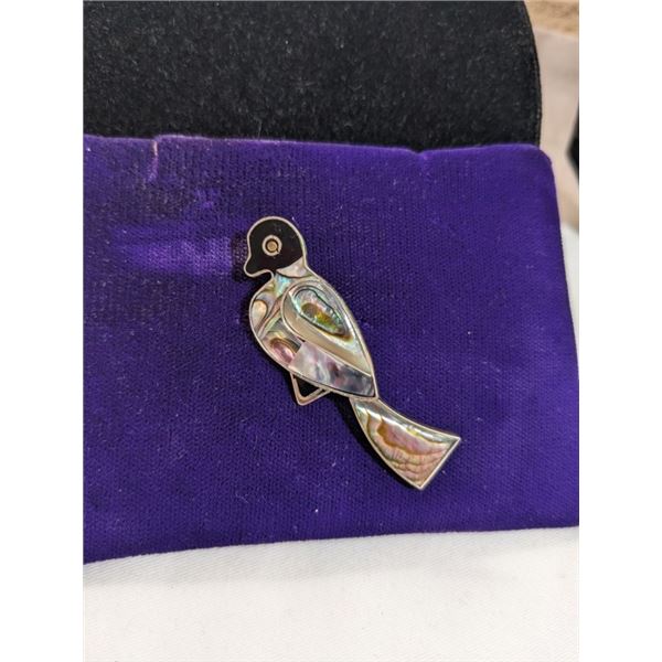 VINTAGE MEXICAN ALPACA SILVER BROOCH