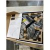 Image 2 : INSIGNIA SINGLE MONITOR HYDRAULIC MOUNT