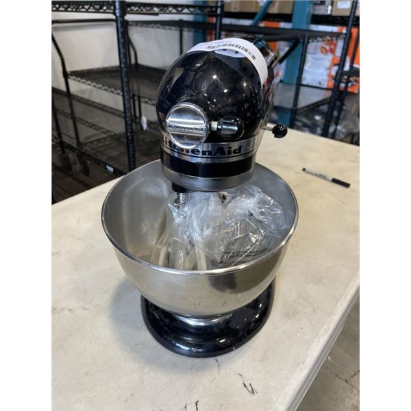 KITCHEN AID MIXER