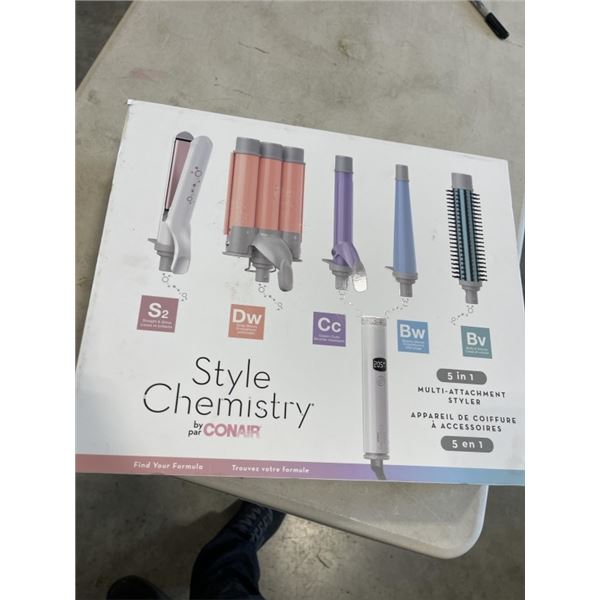 CONAIR 5 IN 1 MULTI-ATTACHMENT STYLER