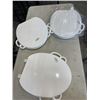 Image 2 : BATH ASSIST CHAIRS AND NEW TOILET SEATS