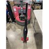 Image 4 : DIRT DEVIL VACUUM CLEANER - WORKING
