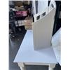 Image 3 : WHITE VANITY WITH 3 WAY MIRROR