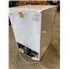 Image 5 : WOODS 33" BAR FRIDGE. MODEL WV13-UA. WORKING