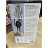 Image 2 : CONAIR 2 IN 1 STEAMER