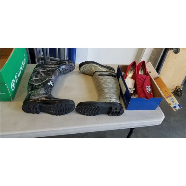 LADIES SIZE 10 HEELS AND MATCHING WALLET, AND 2 PAIRS OF SIZE 10 RUBBER BOOTS
