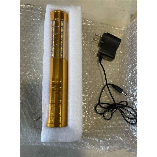 4 NEW LED FLASHLIGHTS