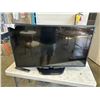Image 1 : 42" LG TV. MODEL 42LN5700-UH