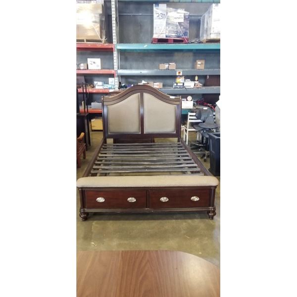 QUEENSIZE PADDED STORAGE BEDFRAME