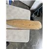 Image 2 : VINTAGE PADDLE AND FISHING ROD