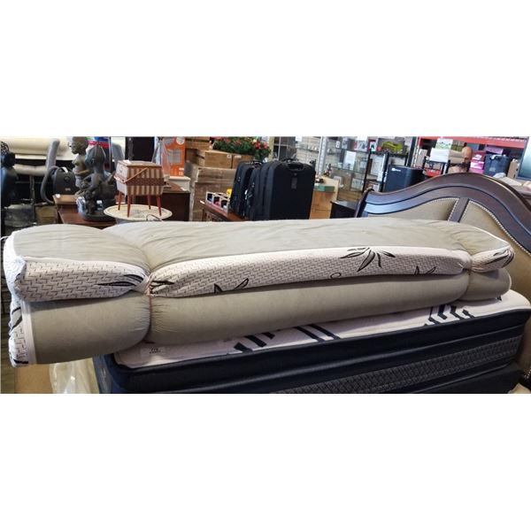 DOSAZE QUEENSIZE MEMORY FOAM TOPPER