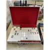 Image 4 : YELLOWMOUNTAIN CHINESE MAHJONG SET IN HARD CASE AND SNAKES AND LADDERS/LUDO 2 IN 1 AND TRAVEL MAGNET