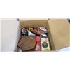 Image 1 : BOX OF EASTERN COLLECTIBLES