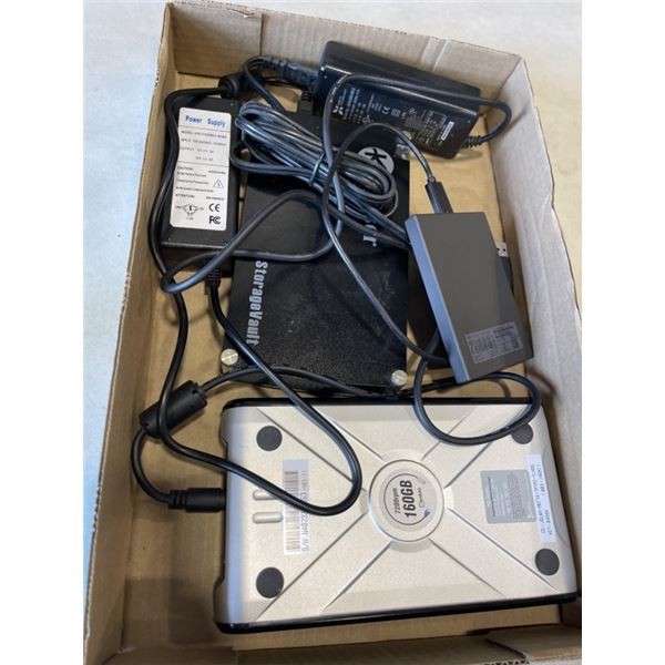 LOT OF HARDDRIVES