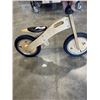 Image 4 : KIDS WOODEN STRIDER BIKE