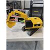 Image 3 : CAT BACKHOE TOY AND SIX EXOTIC CARS