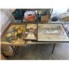 Image 5 : LARGE LOT OF ESATE ARTWORK, INCLDUING VINTAGE AND ANTIQUE FRAMES AND ART
