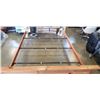Image 3 : QUEENSIZE WOOD BEDFRAME MADE IN USA