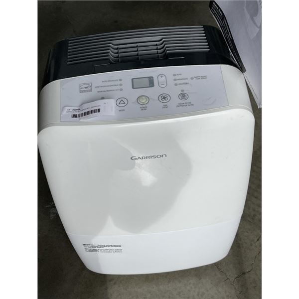 GARRISON DEHUMIDIFIER - WORKING
