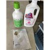 Image 5 : EVOPORATIVE AIR COOLER W/ 2 JUGS OF TREATMENT - WORKING