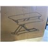 Image 2 : VIVO BLACK DESK RISER