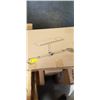 Image 2 : VIVO HEIGHT ADJUSTABLE LAPTOP DESK FOR TREADMILL