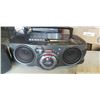 Image 3 : 2 BOOKSHELF STEREOS AND DVD PLAYER WITH REMOTE
