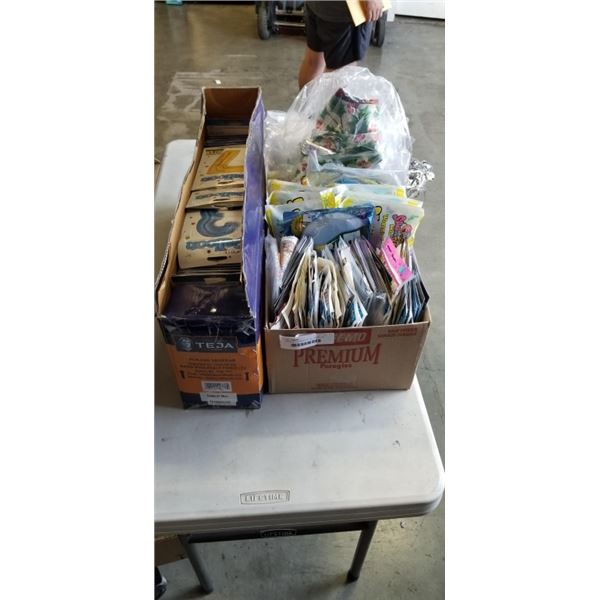 LARGE LOT OF NEW FOIL BALLOONS AND NUMBERS