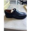 Image 2 : 6 NEW PAIRS OF ASSORTED SIZE KIDS SHOES AND BOOTS