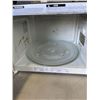 Image 2 : PANASONIC MICROWAVE. WORKING. NN-ST676S