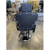 Image 3 : TATTOO CLIENT CHAIR