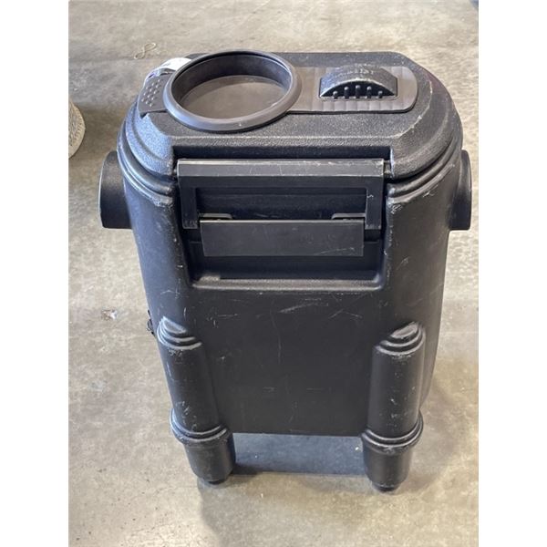 CAMBRO BEVERADGE DISPENSER