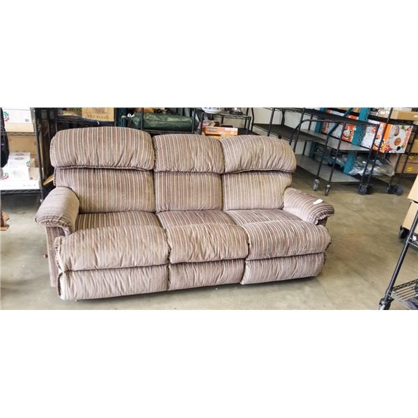 LAZYBOY 3 SEATER RECLINING SOFA