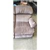 Image 2 : LAZYBOY 3 SEATER RECLINING SOFA