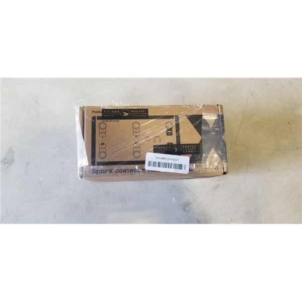 AS NEW POSITIVE GRID SPARK CONTROL X 6 SWITCH WIRELESS FOOT CONTROLLER