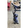 Image 3 : EUREKA FLOOR VACUUM