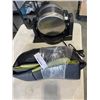 Image 1 : SULTAN DUAL WAFFLE MAKER AND NECK MASSAGER BOTH WORKING