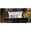 Image 4 : SAMSUNG 30" 22.1 CU FT FRENCH DOOR REFRIDGERATOR, BLACK STAINLESS - FRIDGE DOESNT COOL, RETAIL $1599