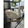 Image 2 : KIDS ROCKING SWAN