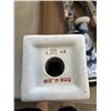 Image 5 : 4 NEW CERAMIC CANDLESTANDS AND 2 NEW CERAMIC VASES