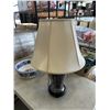 Image 2 : NEW EASTERN CERAMIC TABLE LAMP AND LARGE CERAMIC BOWL