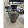 Image 2 : 2 NEW EASTERN VASES. 14" AND 12" HEIGHT