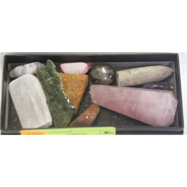 SET OF NATURAL HEALING CRYSTAL+GEMSTONES