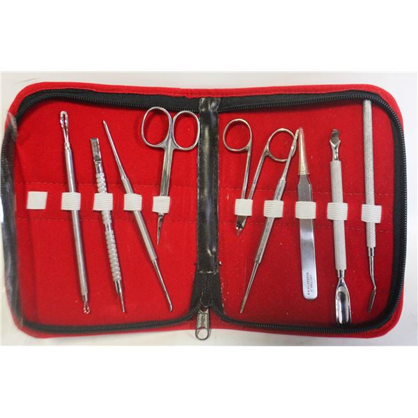 STUDENT ANATOMY DISSECTING KIT