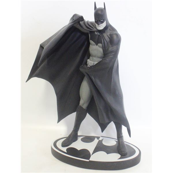 BATMAN ALEX ROSS FIGURE 2007 DC BLACK &