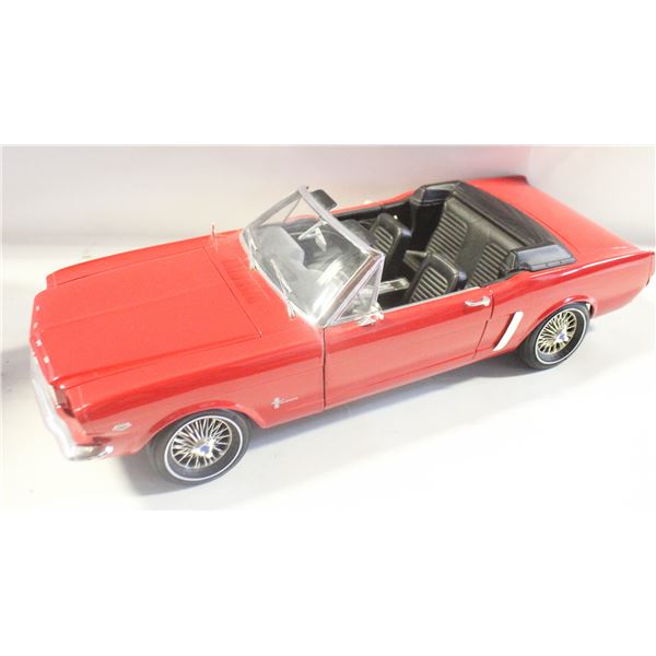 ERTL 1964 FORD MUSTANG- SCALE 1/12- SOME DAMAGE