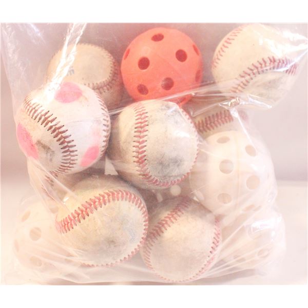 BASEBALLS- BAG LOT OF REGULAR & WIFFLE PRACTICE