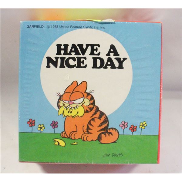 VINTAGE SEALED GARFIELD PUZZLE