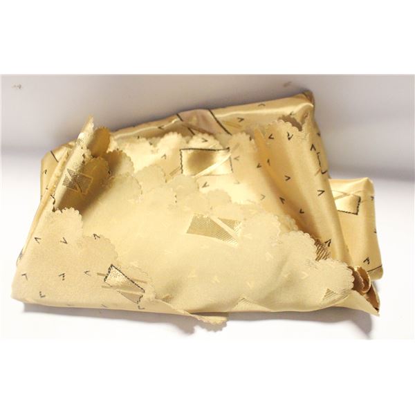 ESTATE HAND THREADED GOLD TABLE CLOTH