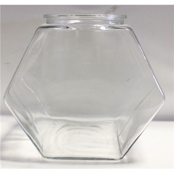 VINTAGE FISH BOWL